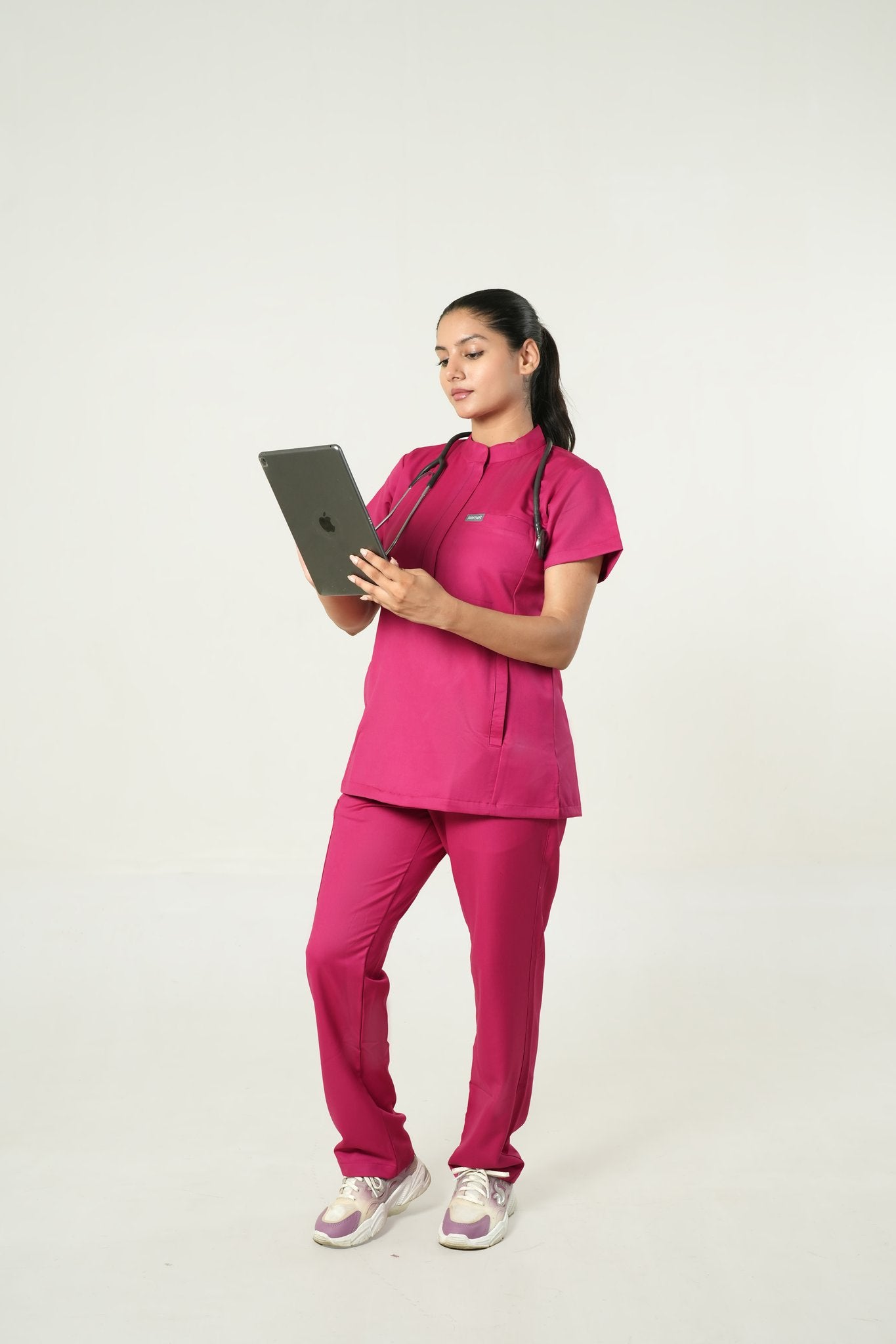 Avery Mock-Neck Scrub Top Kemet