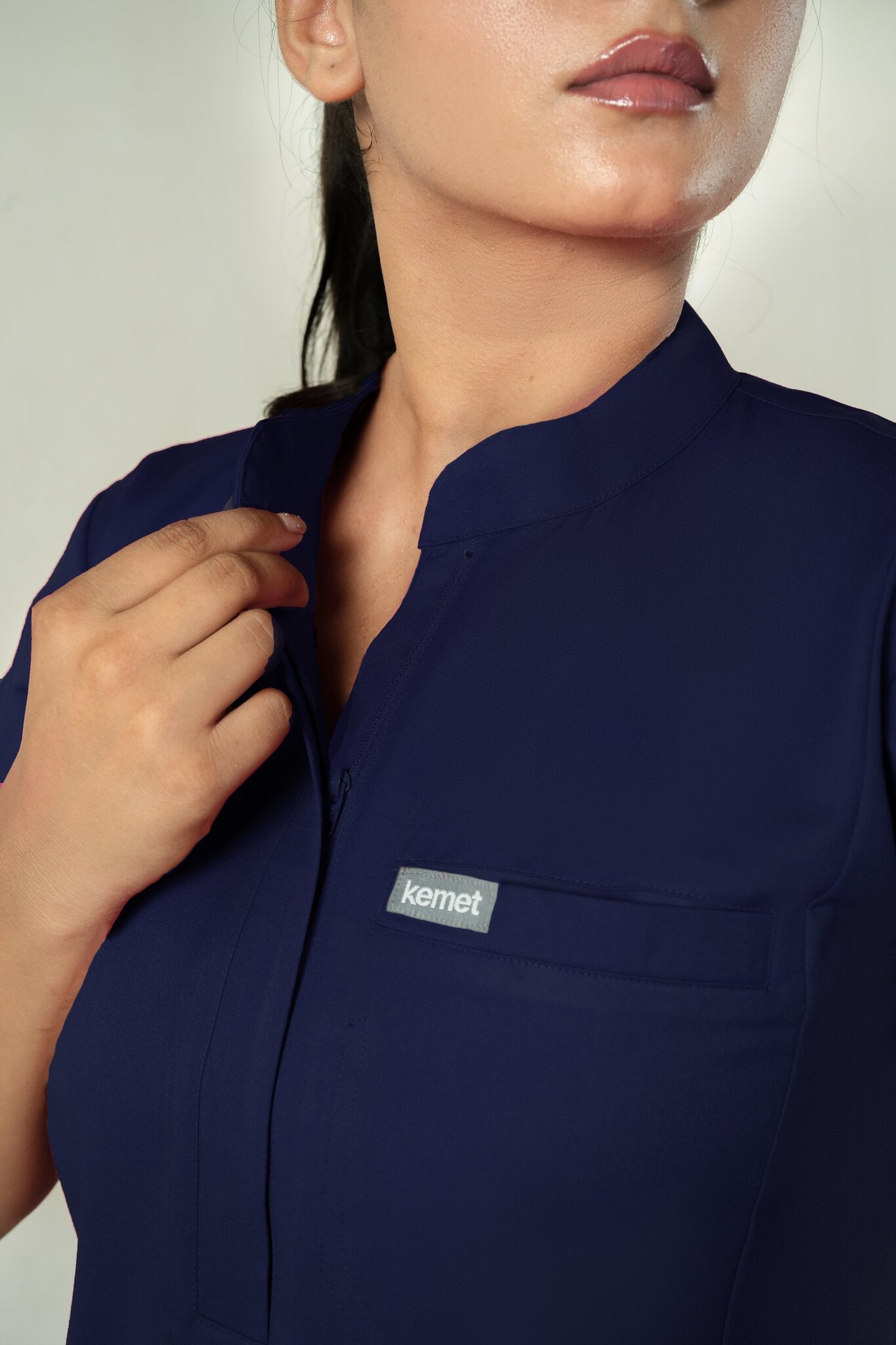 Avery Mock-Neck Scrub Top Kemet