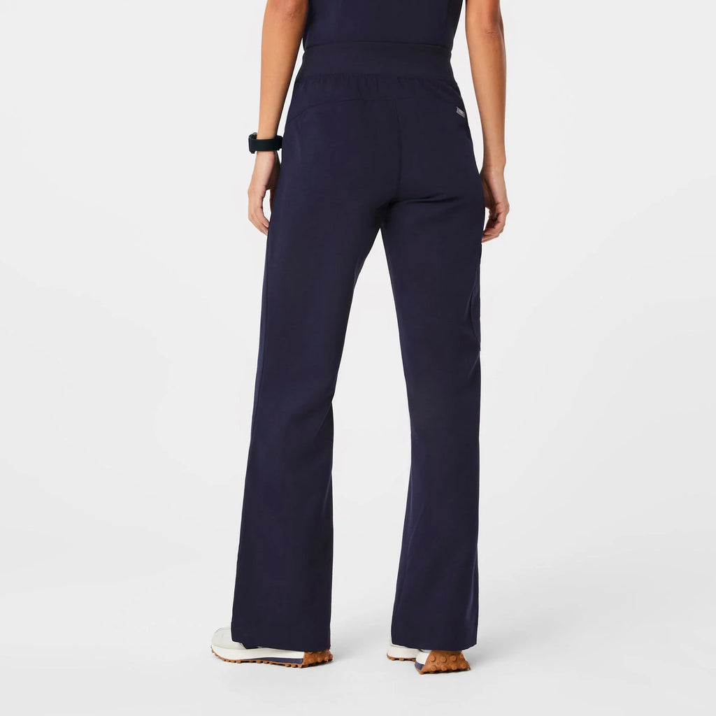 Women's Janu 6 Pocket Scrub Bottom Kemet